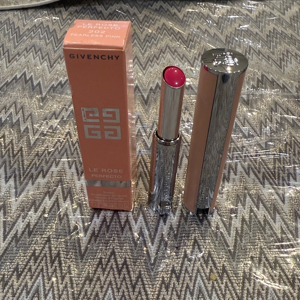 Givenchy Le Rose Perfecto in Coral Packaging #202